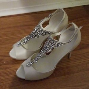 White bridal shoes